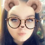 Kira Lake - @ramblerroseart - Instagram