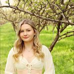 Kira Lowe - Facebook