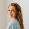 Kyra Sutherland - @dailypaynook - TikTok