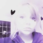Kira Wallace - @kirawallace49 - Instagram