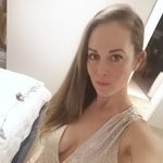 Alison Kirk-Owen - @the.midnight.seamstress - Instagram