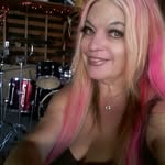 Kit Johnson - @mzzkittenzzz - Instagram