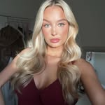 Kitty Robertson - @kittyrobertsonx - Instagram