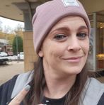 Kittie Larsen - Facebook