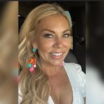 Kitty Miller - @alittledashofnat - Instagram