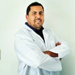 Kléber Eduardo González Echeverría - @neurocirugia_guayaquil - Instagram