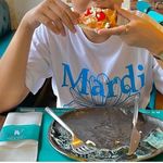 Koi LIM - @peerapan_p - Instagram