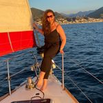 Korina Smith - @korinastravels - Instagram