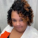 Courtney Wall-Smith - @mrsurbynkisses - Instagram