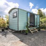 Kris Ayers - @handcraftedhuts - Instagram