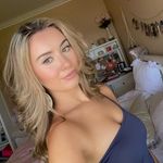 🌜 Krissy 🌛 - @krissy.ellison - Instagram