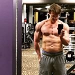 Kris Goetz - @jajanan_mamak3 - Instagram
