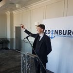@krisgrant2022 - Instagram