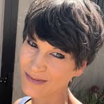 Kris Hendricks- Christian Trauma Coach, Survivor & Speaker - @redemption_coach - Instagram