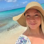 Krista Irving - @realeyesations - Instagram