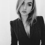 K r i s t i n a - @kristina_pfeiffer - Instagram