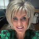Krista Dillon - @kristadstyles - Instagram