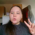 Krista Groves - @look_at_all_those_meme - Instagram