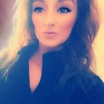 Kristi Hahn - @kristi.hahn.7 - Instagram