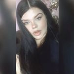 Alexia Mayela - @krista_rocher - Instagram