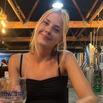 Krista - @kristawillis_ - Instagram