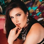 Kristen Conner - @sealorephotography - Instagram