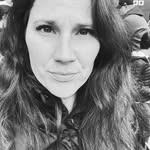 Kristen Mueller - @minimalisticish - Instagram
