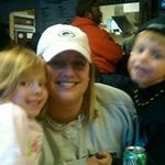 Kristen Simpson - @simpsonfam4 - Instagram