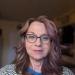 Kristi Capps - @bemo7.0 - Instagram