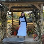 Kristen Comstock - @thechickenstock - Instagram
