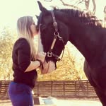 Kristen & Temple - @tempyventing - Instagram