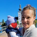 Christina Peer - Facebook