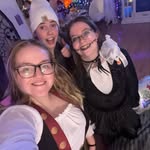 Kristina Wheaton - @puppywheaton - Instagram