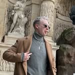 Christopher Edwards - @flashthedeliveryguy - Instagram