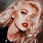 - krystal & lilly - @movingbeech - Instagram