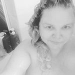 Krystal lloyd - @dogtick10 - Instagram