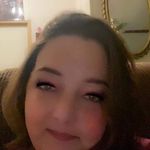 Krystal Mathis - @huskymom30 - Instagram