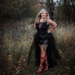 Krystal Walling - @krystalwalling82 - Instagram