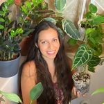 Krystal Duran - @_plantswithkrystal_ - Instagram