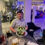Kurt Lloyd - @kurtlloyd826 - Instagram