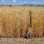 @kurtschoenguitars - Instagram