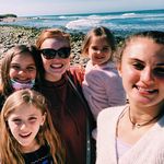 Kyla Brooks - @handshakesinthehamptons - Instagram