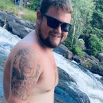 Kyle Bauman - @cowboyuporsitdown - Instagram