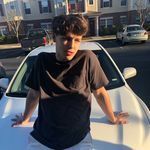 Kyle Kitchens - @uhhhh_kyle - Instagram