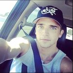 kyle lance - @kylelance77 - Instagram