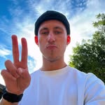 Kyle Llewellyn - @kyle__llewellyn - Instagram