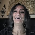 Linda Kyle Lukins - @aginghotie - Instagram