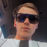 Kyle Řøbĕřť - @xkylehollidayx - Instagram