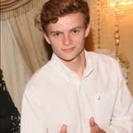 Kyle Ryker - @kylerhymeswithnilemakeyousmile - Instagram