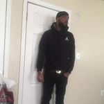 Kyle Simms - @kyle.simms.587 - Instagram
